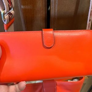 NWOT Coach Skinny Wallet